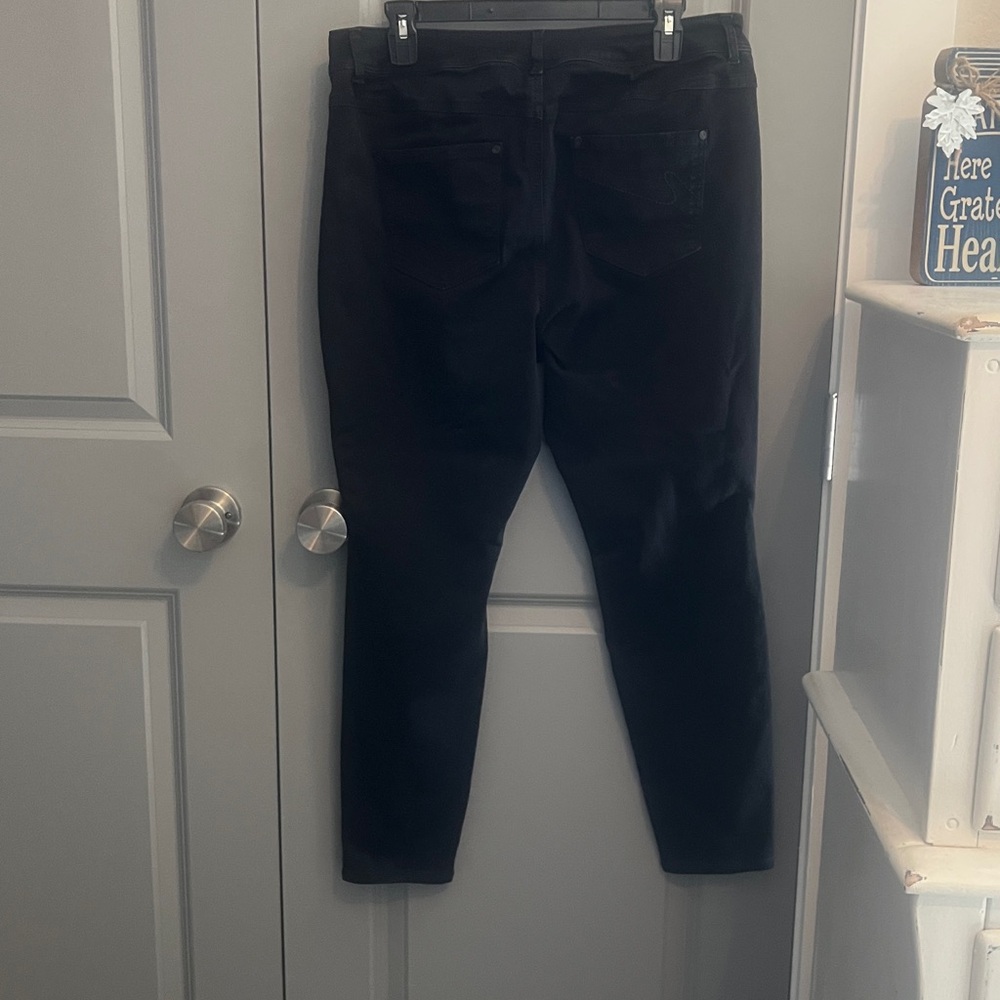 Black Denim Jeans - Picture 4 of 4